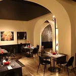 Hotel House 4*