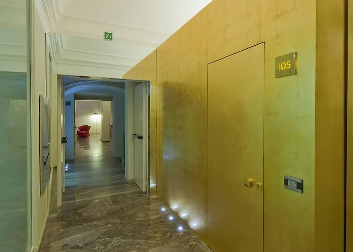 Hotel House 4*
