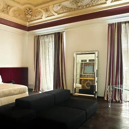 House 4* Catania
