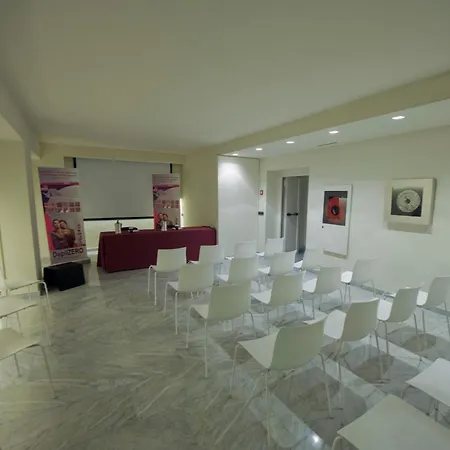 Hotel House