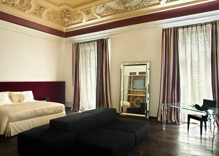 House 4* Catania